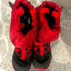 Kids winter snow boots